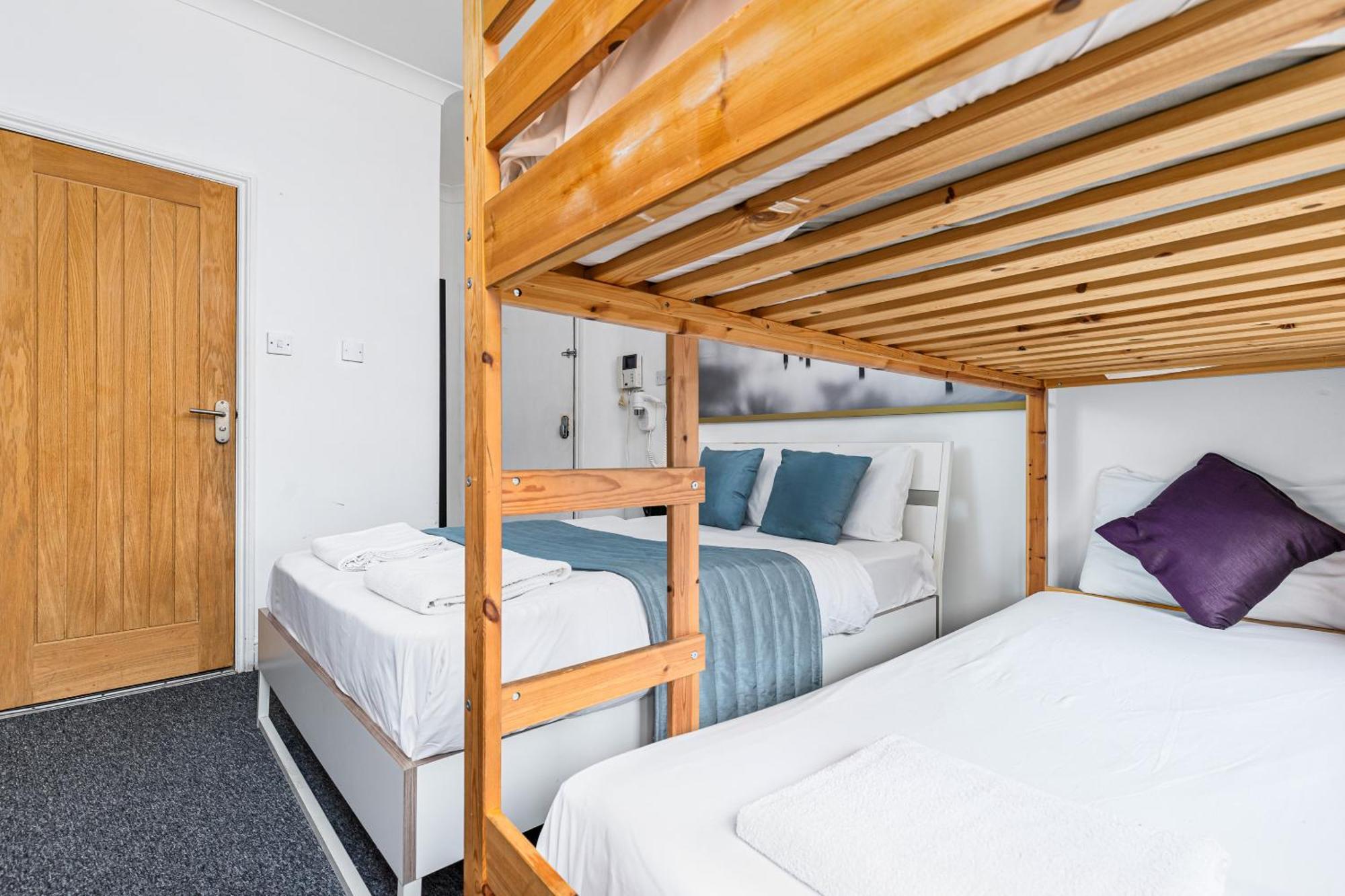 Ryam Suites London Værelse billede