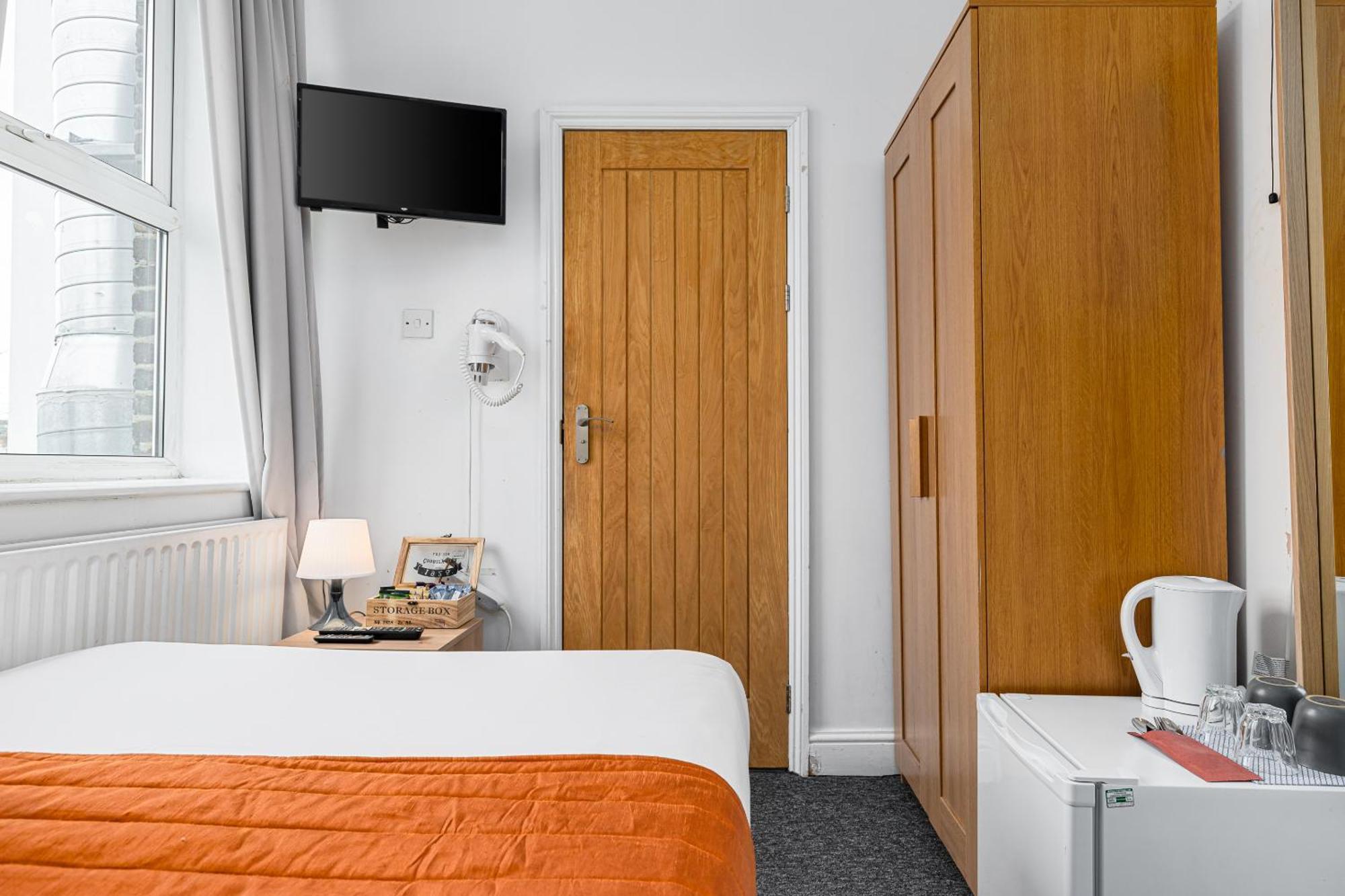 Ryam Suites London Værelse billede